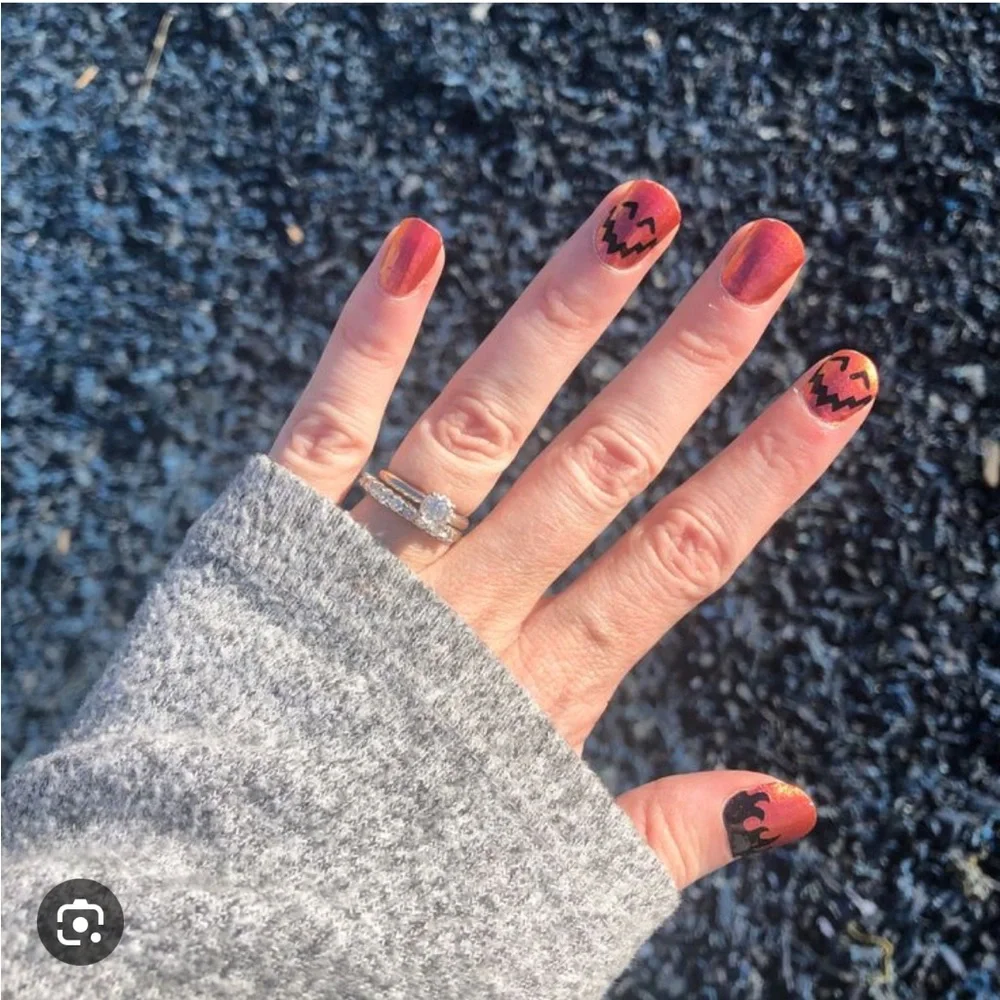 *Retired* Color Street: Hey Pumpkin | Halloween Orange Black Jack O’Lantern - Picture 11 of 16